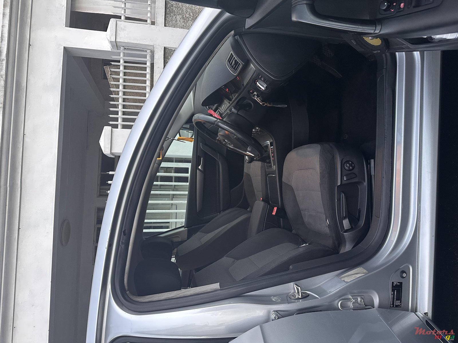 2012' Volkswagen Passat photo #6