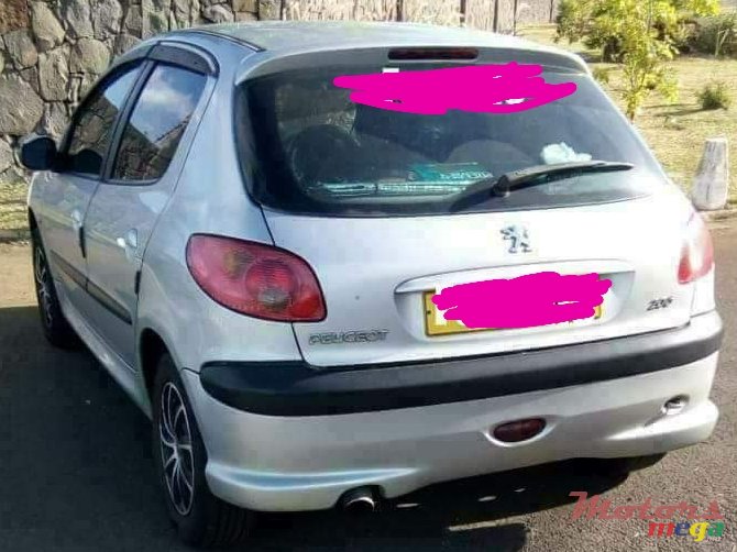 2004' Peugeot 206 photo #1