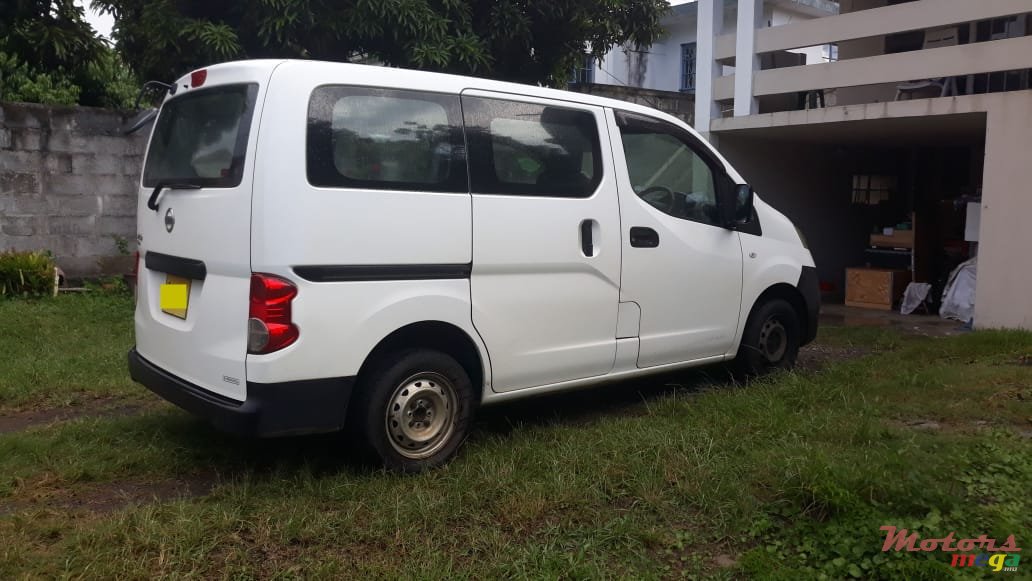 2012' Nissan NV None photo #2