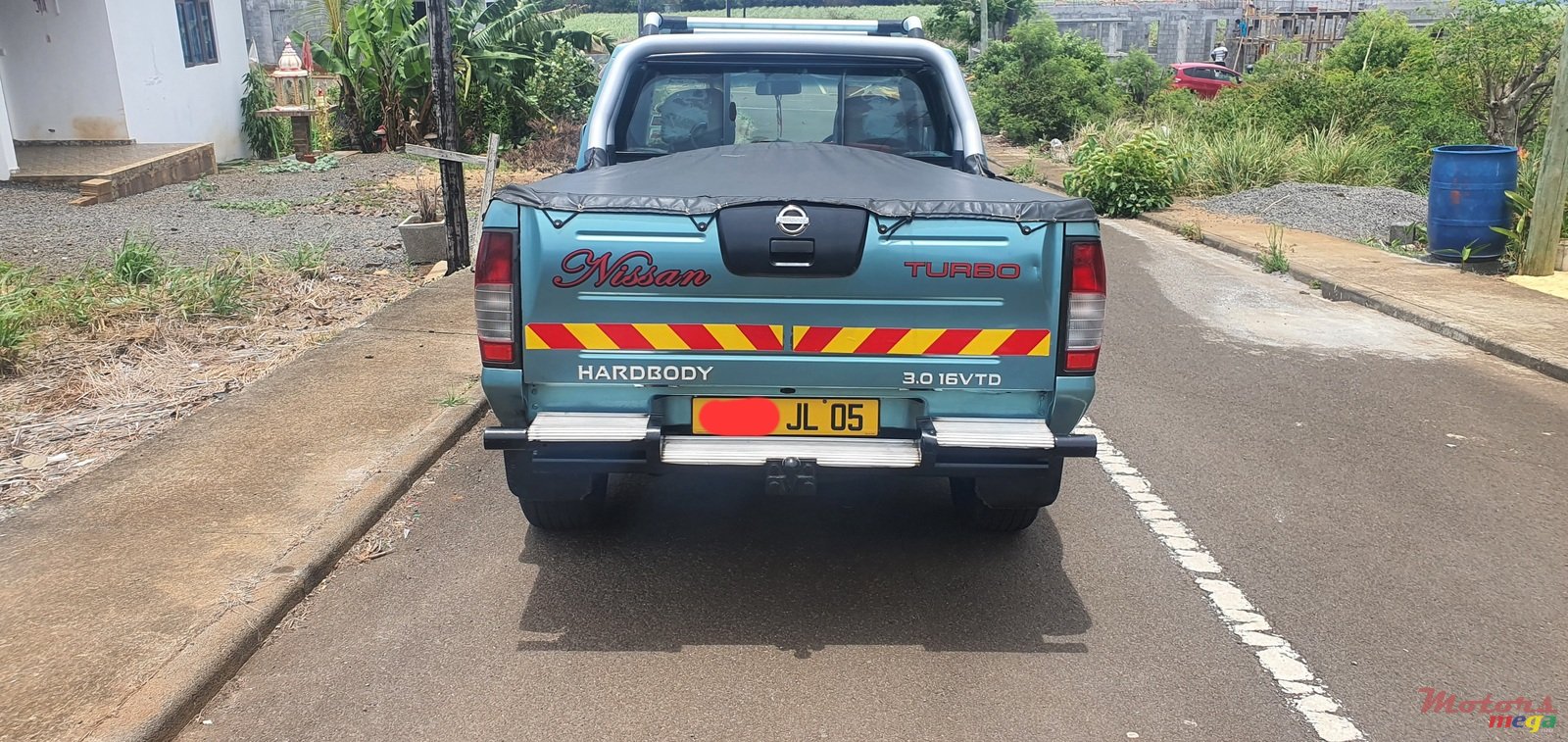 2005' Nissan Hardbody Original photo #4