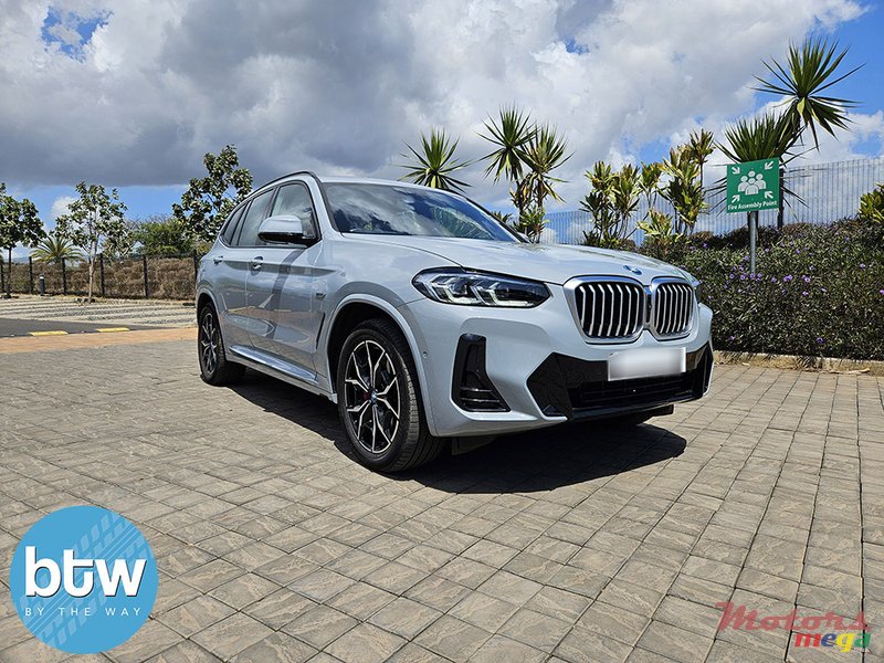 2022' BMW X3 xDRIVE 30e M Sport photo #1