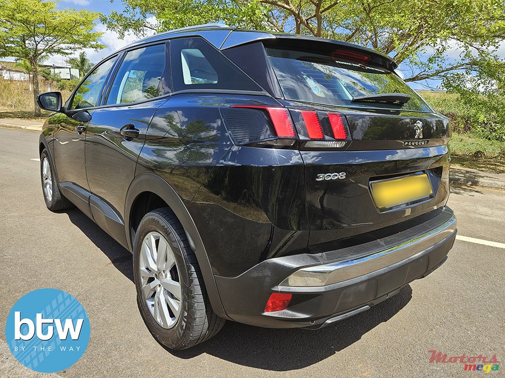 2017' Peugeot 3008 photo #3