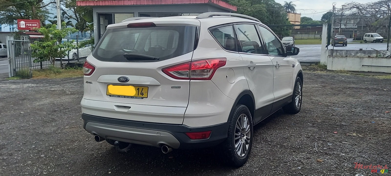 2014' Ford Kuga photo #4