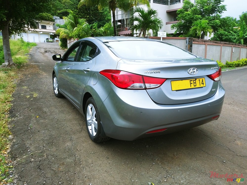 2014' Hyundai Elantra GLS 1.6 photo #4