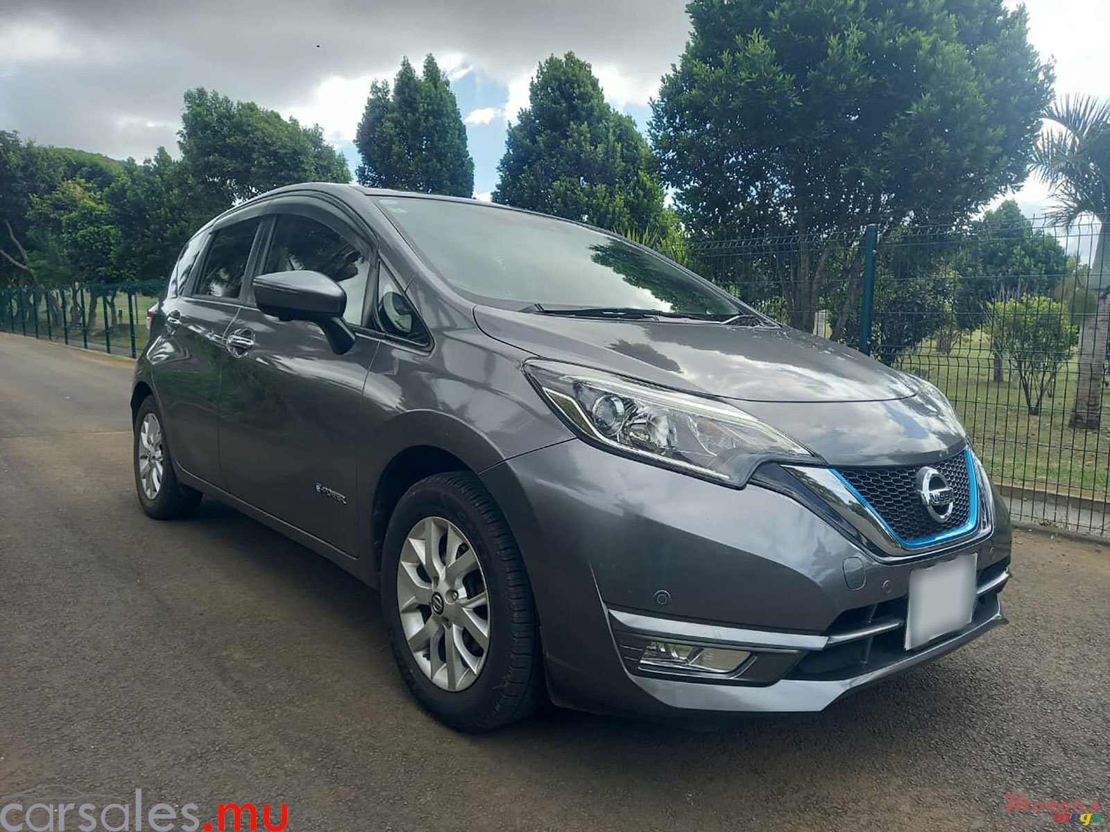 2019' Nissan Note E-power 1.2 photo #2