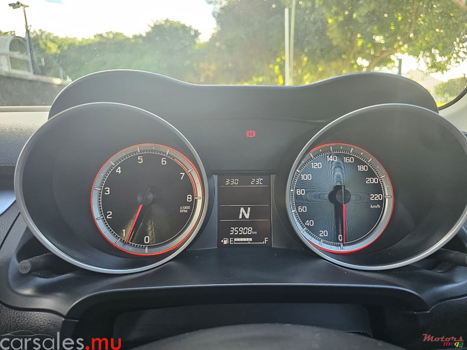 2023' Suzuki Swift GLX 1.2 photo #7