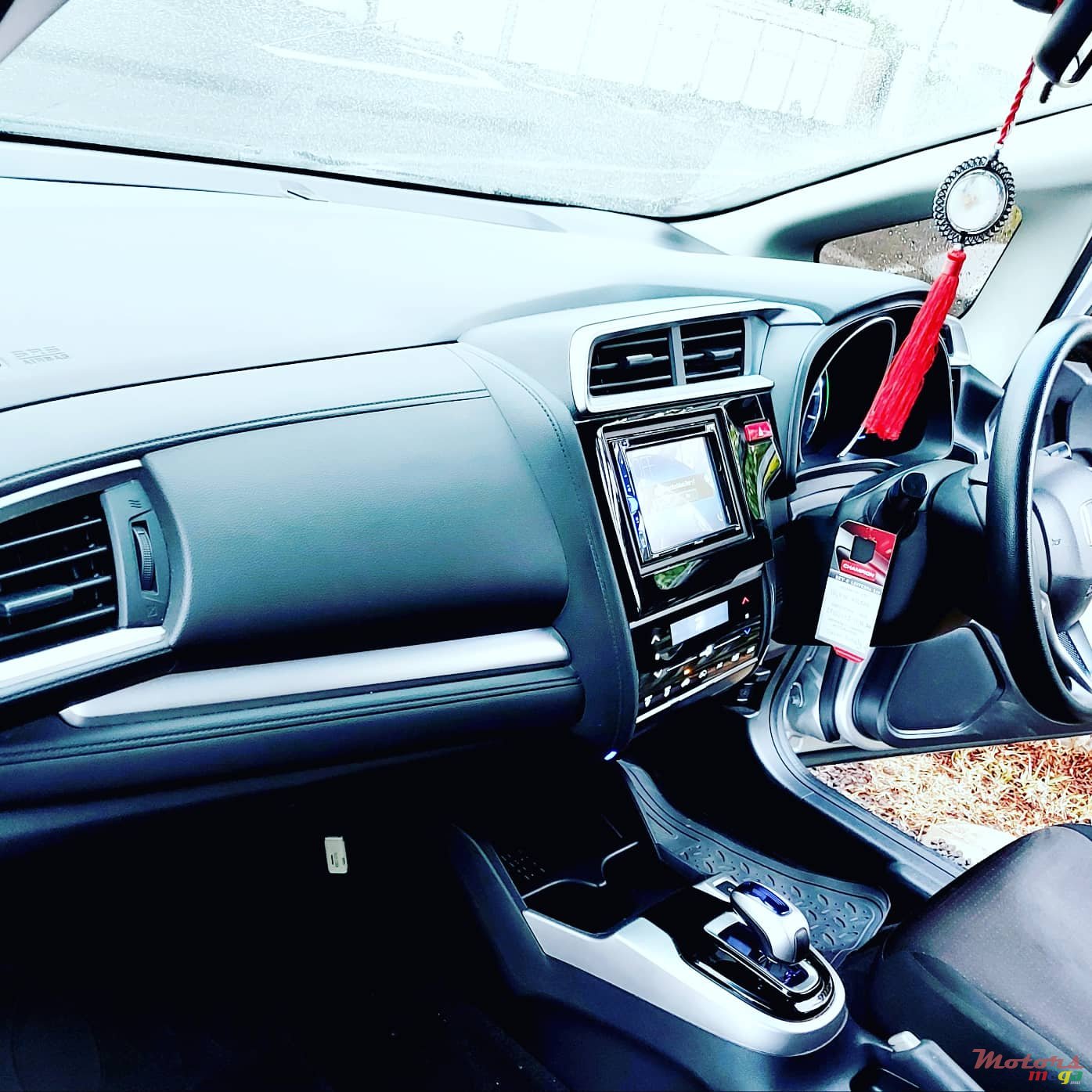 2015' Honda Fit Jant cosmic photo #4