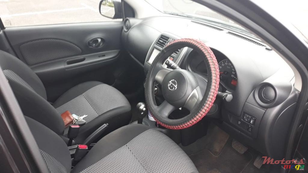 2013' Nissan March photo #2