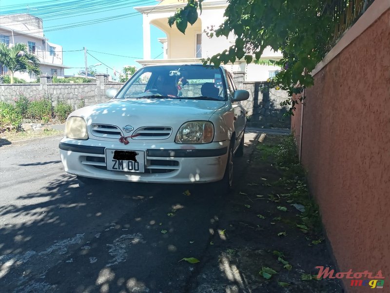 2000' Nissan March photo #4
