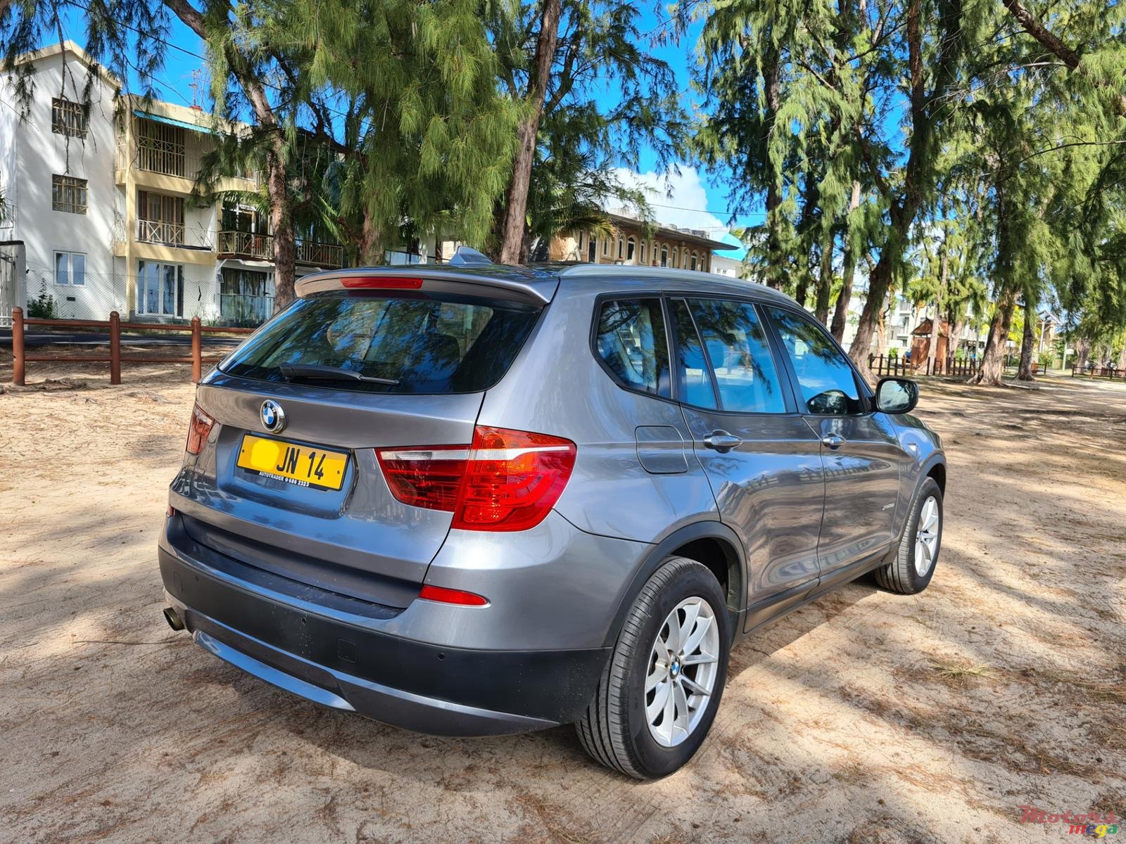 2014' BMW X3 Automatic xdrive20i photo #3