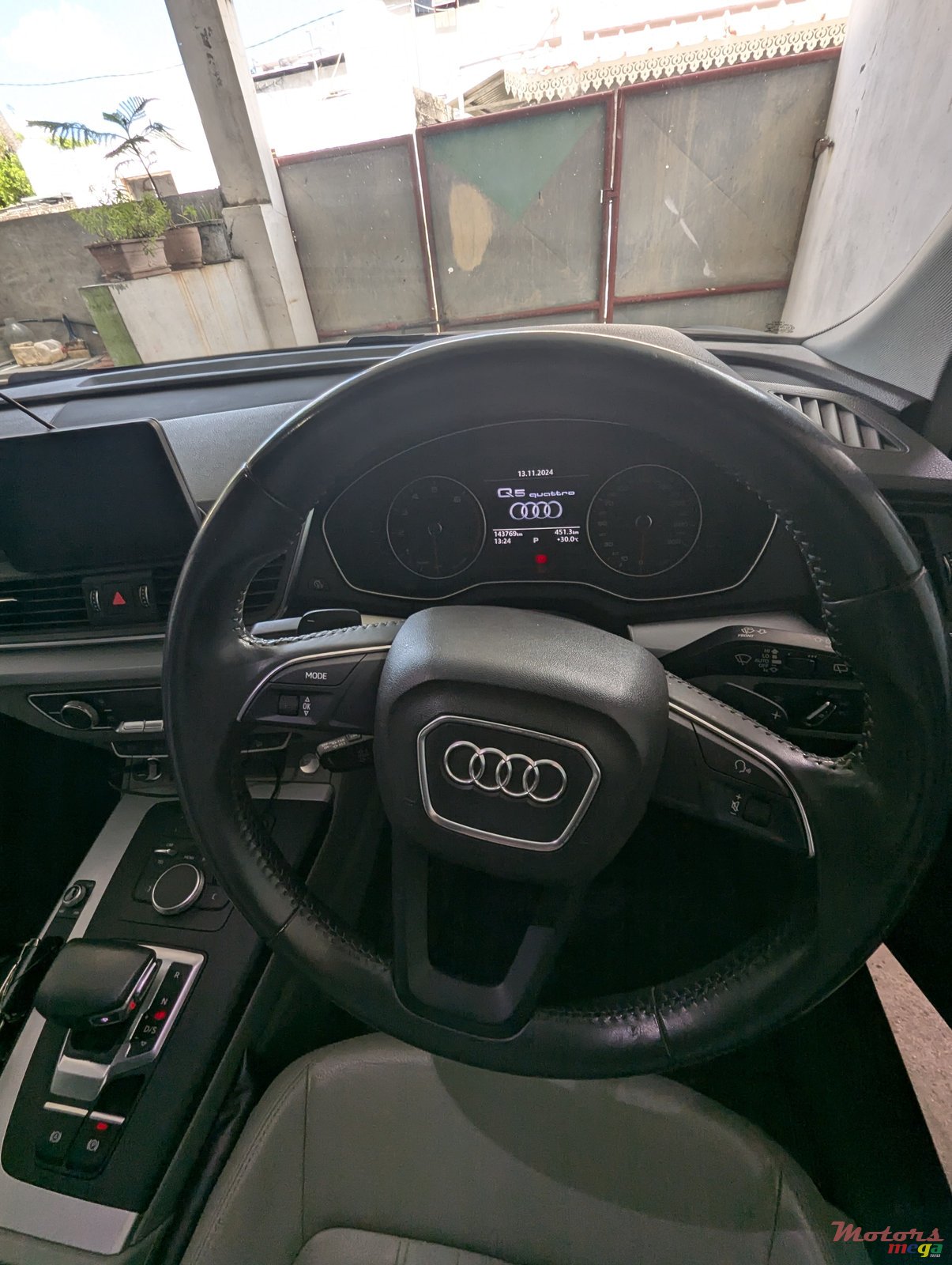 2019' Audi Q5 photo #6