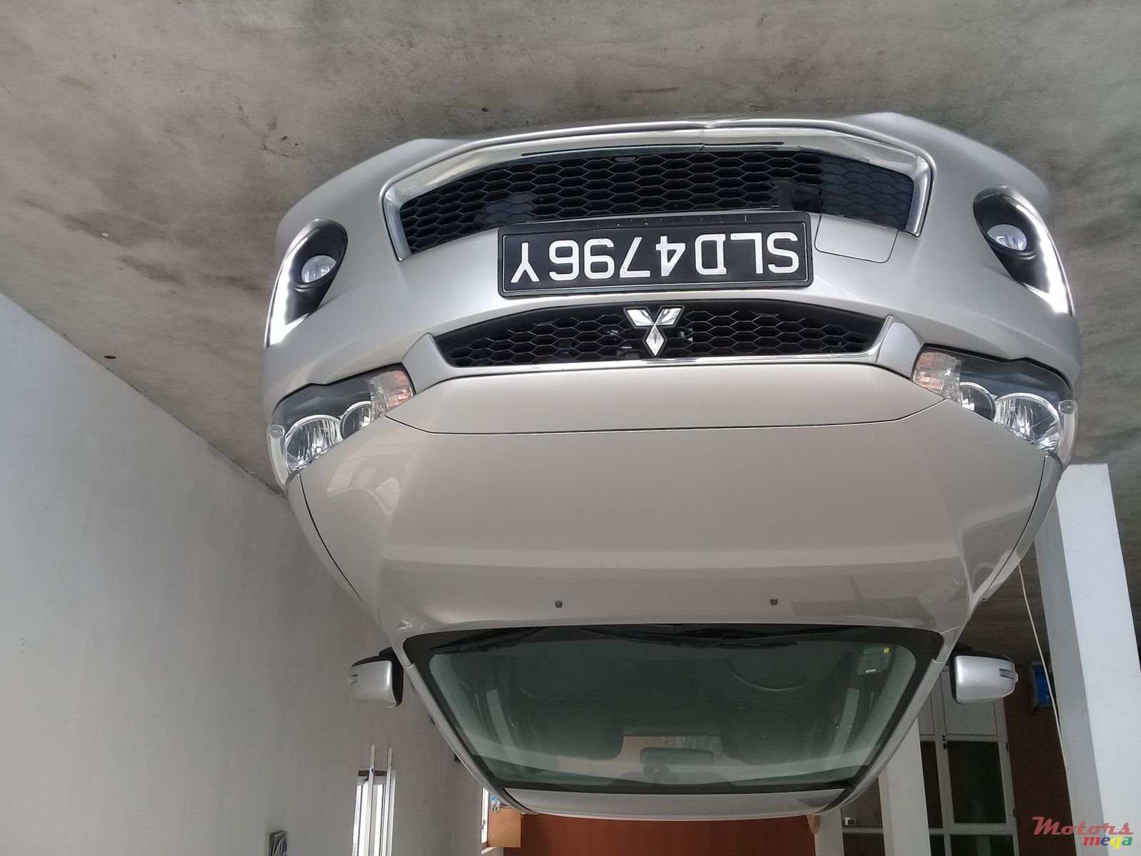 2016' Mitsubishi Lancer  ex photo #2