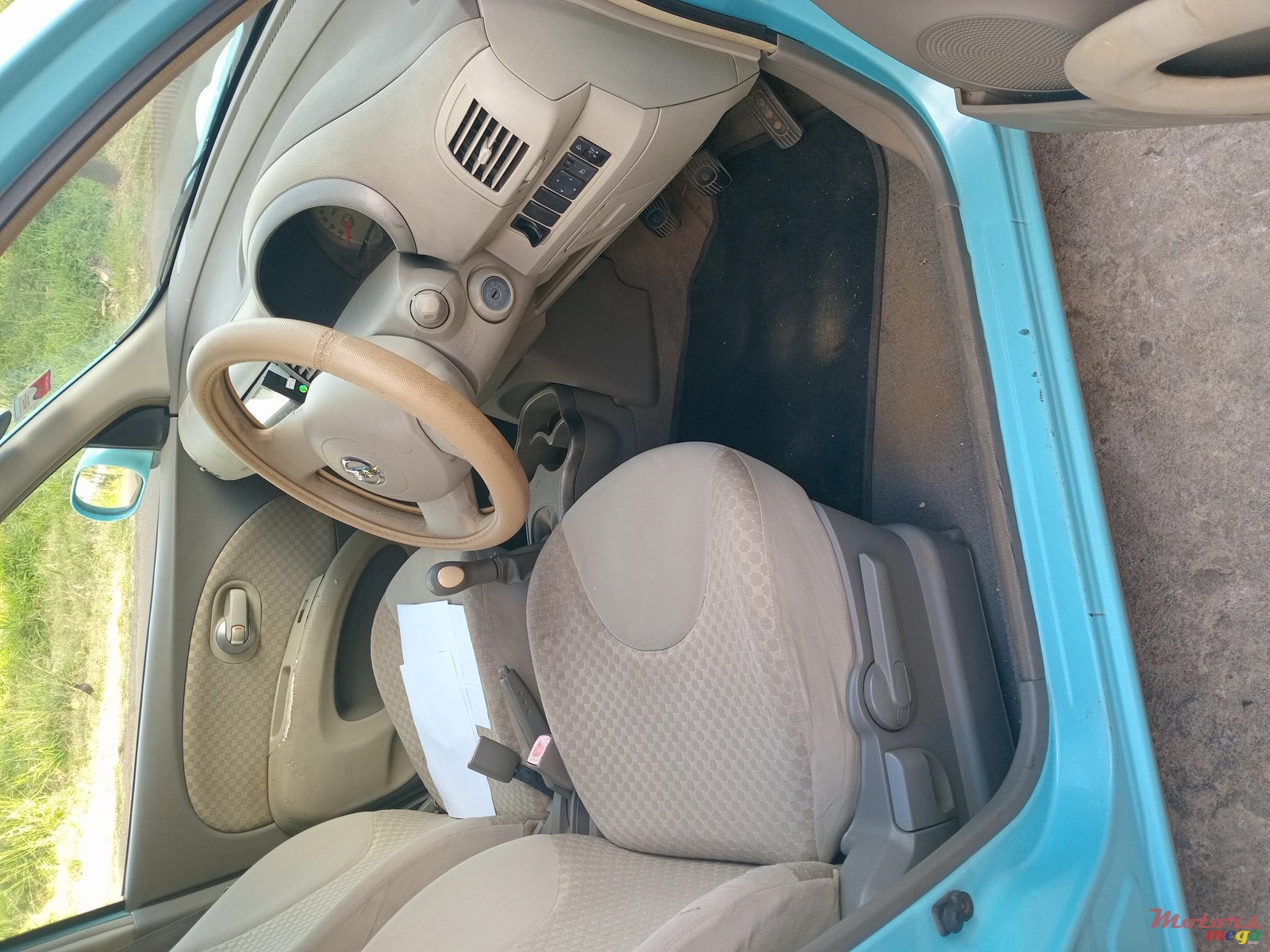 2010' Nissan March photo #3