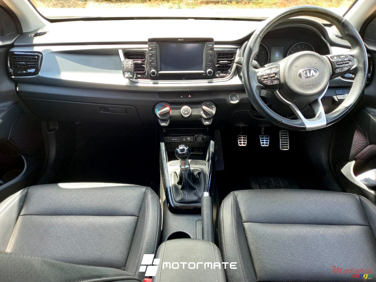 2020' Kia Rio photo #6