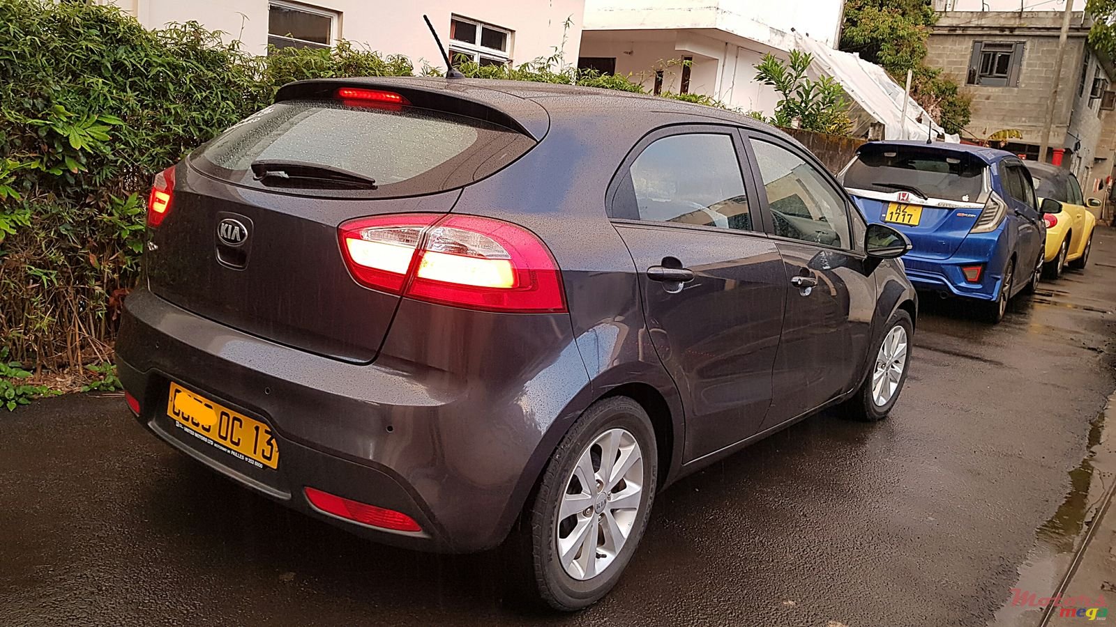2013' Kia Rio photo #2