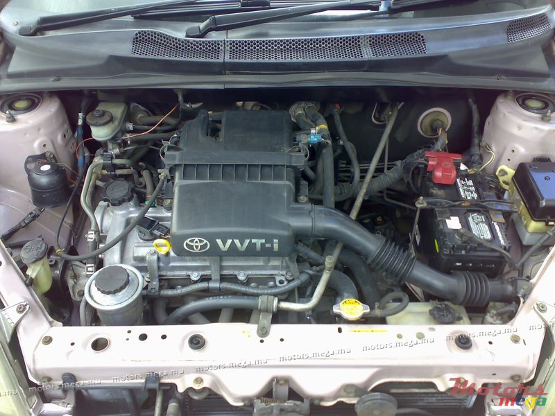 2000' Toyota vitz photo #4