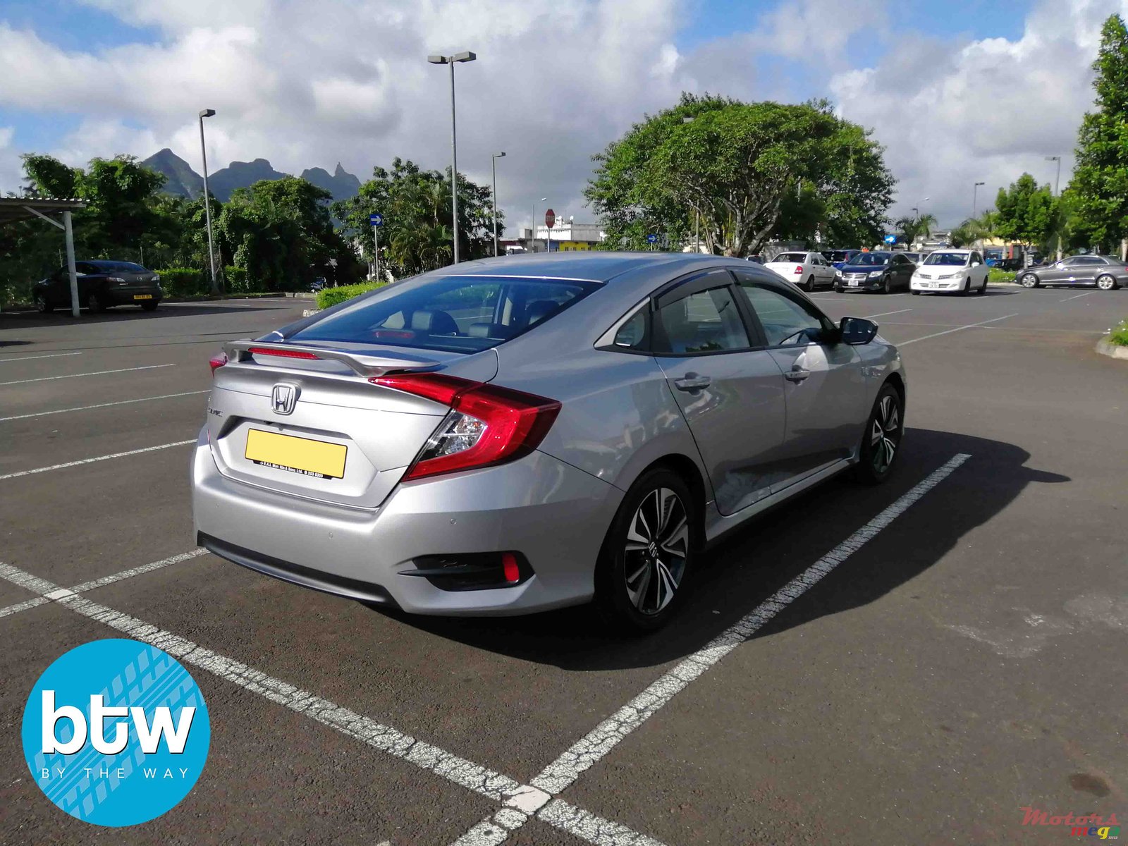 2018' Honda Civic photo #2