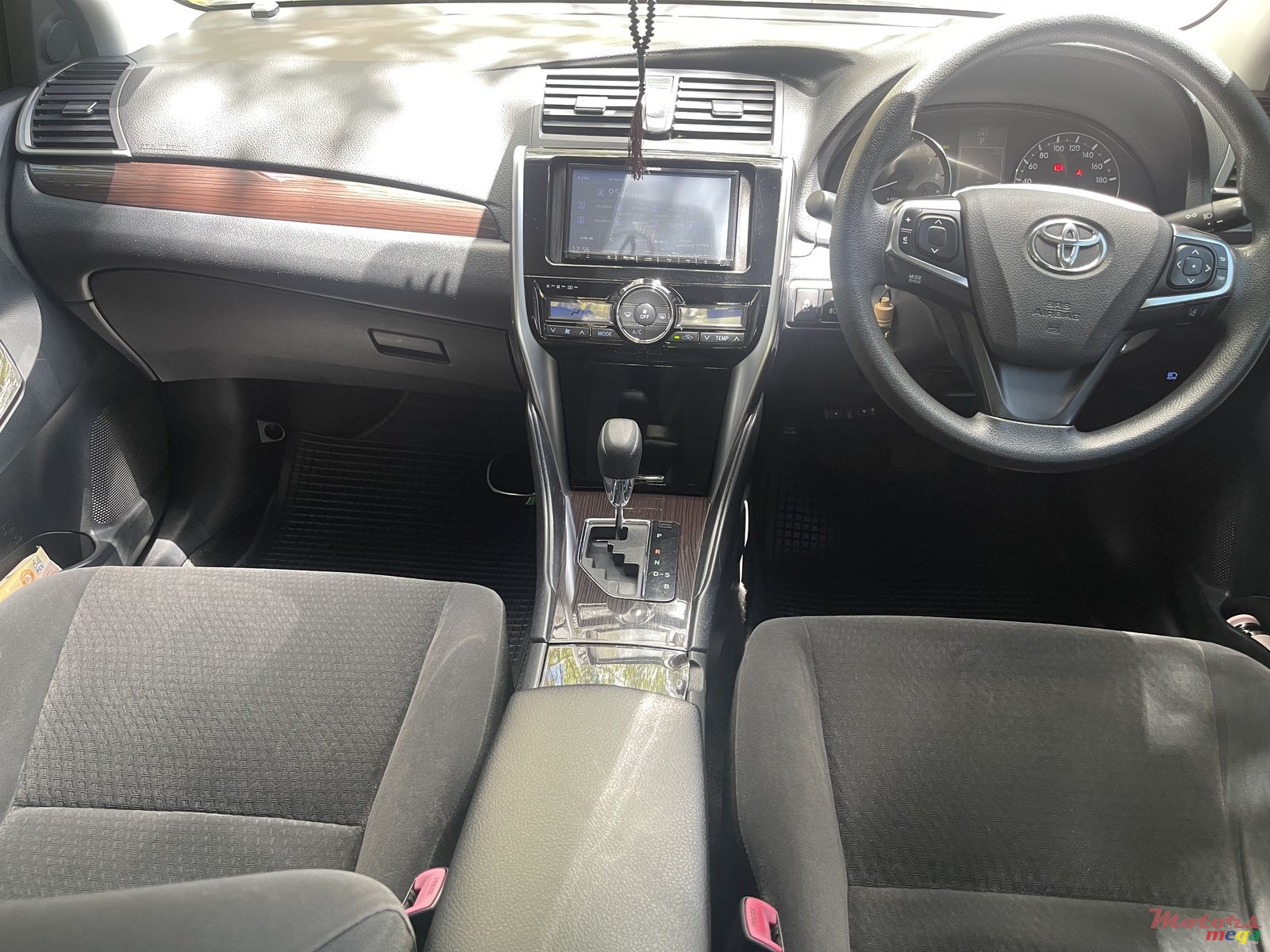 2018' Toyota Allion photo #5