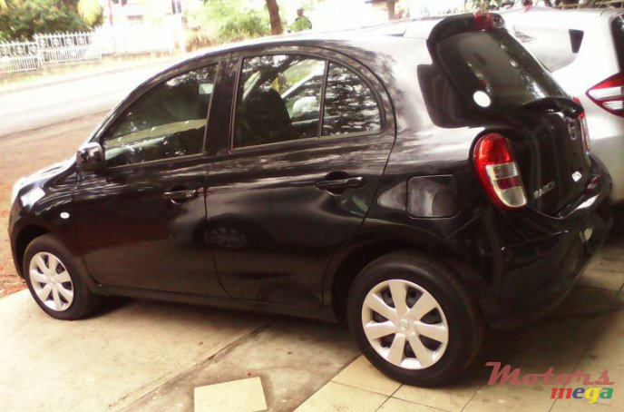 2010' Nissan photo #1