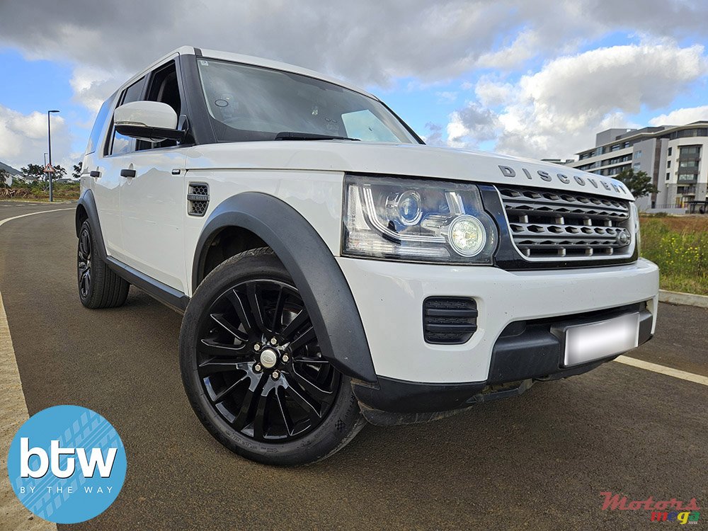 2018' Land Rover Discovery XS photo #1