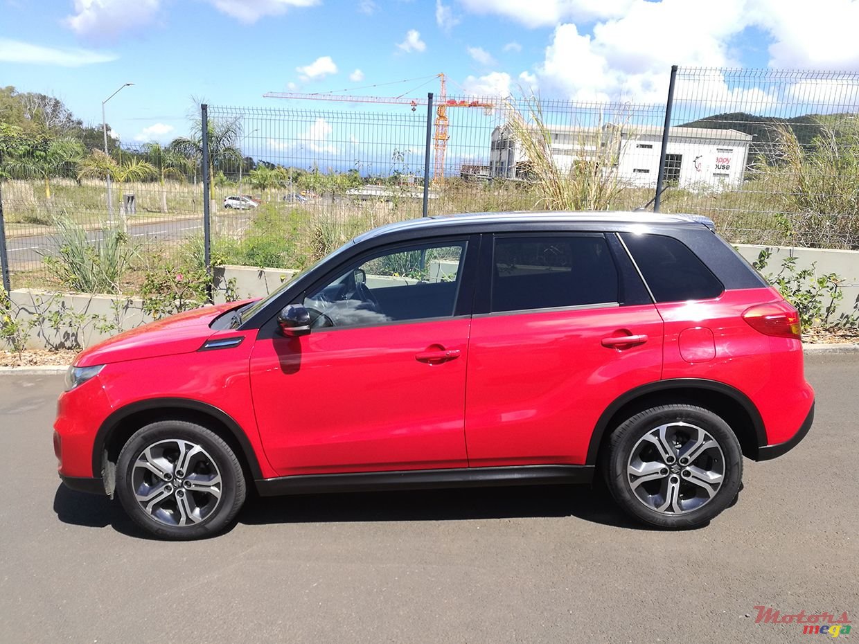 2017' Suzuki Vitara photo #2