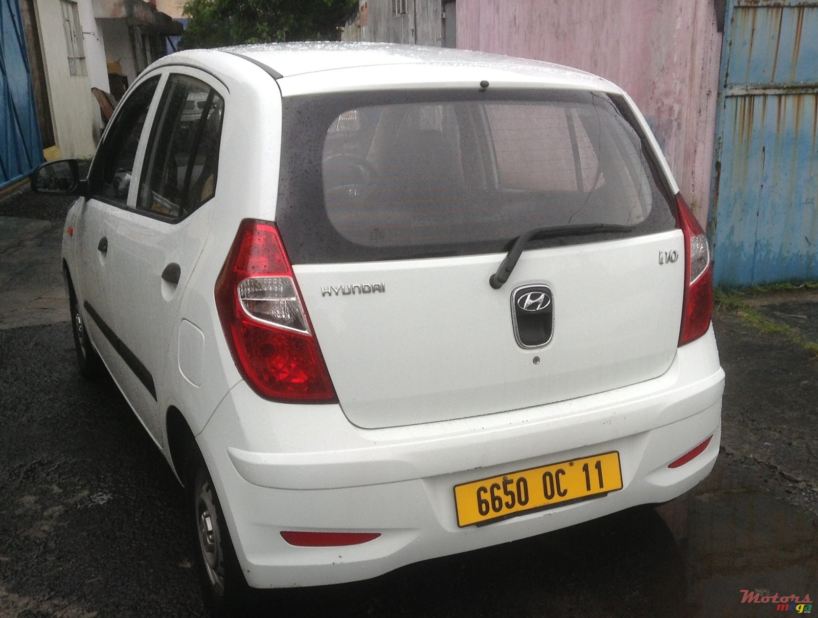 2011' Hyundai i10 photo #3