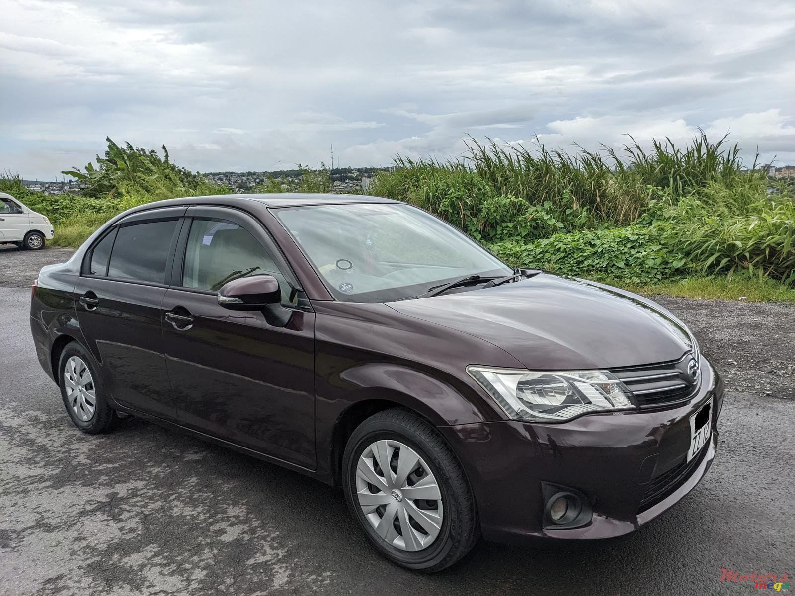 2012' Toyota Axio photo #5