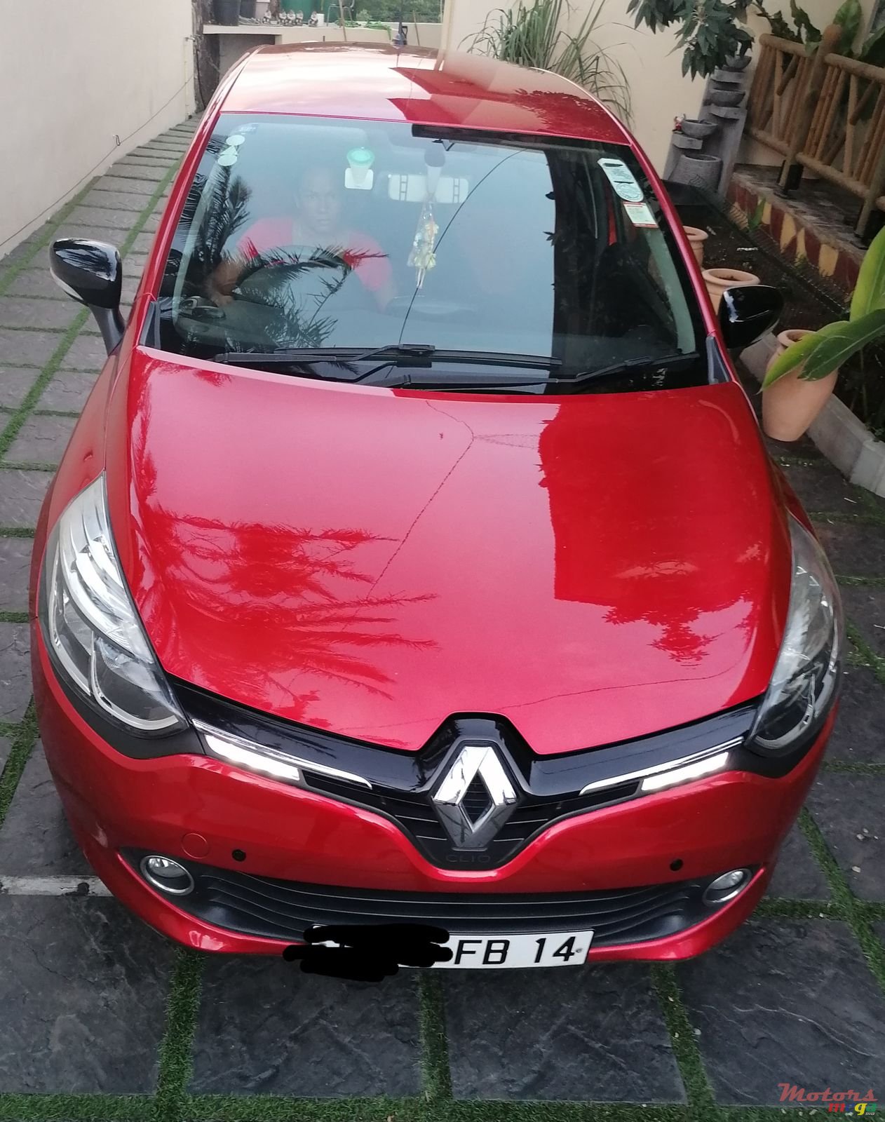 2014' Renault Clio 4 Expression 1.2 photo #3