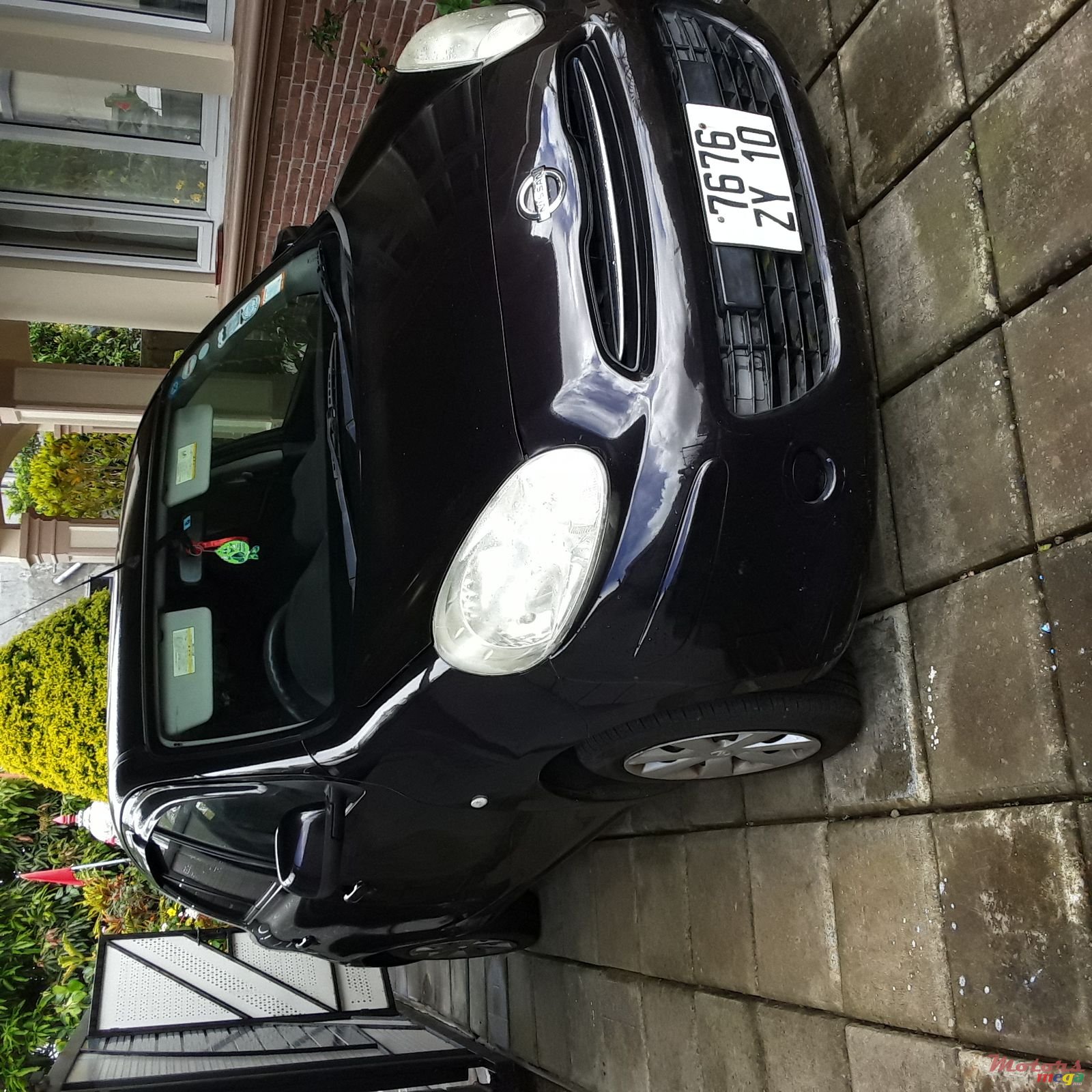 2010' Nissan March photo #1