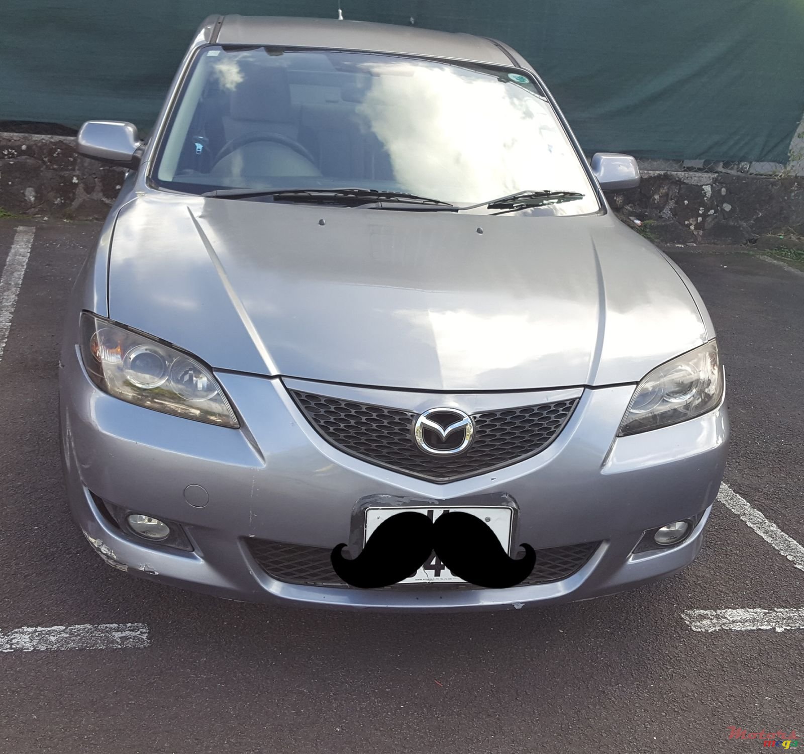 2004' Mazda 3 photo #2