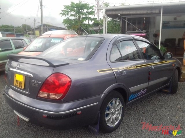 2004' Nissan Sunny N17 photo #2