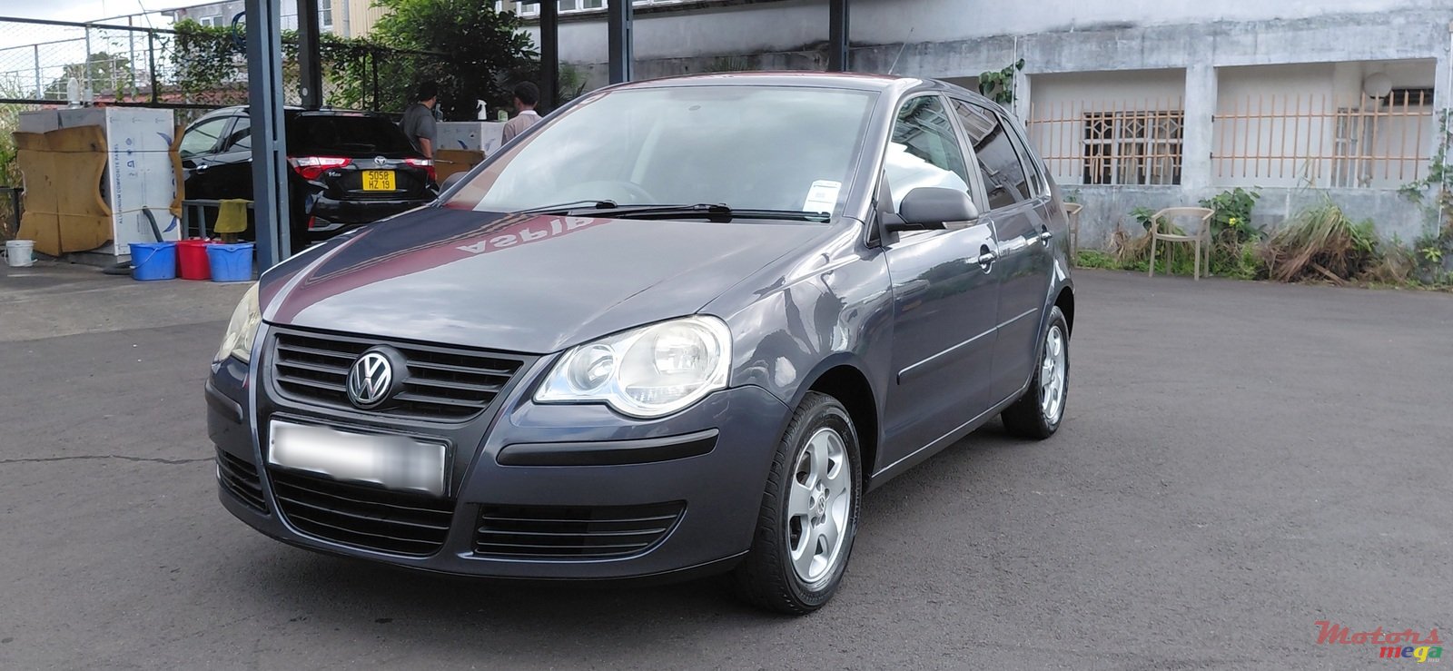 2009' Volkswagen Polo photo #1