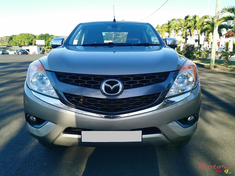 2014' Mazda BT-50 photo #1