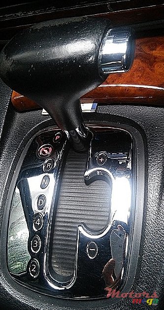 2002' Volkswagen Passat B5.5 photo #6