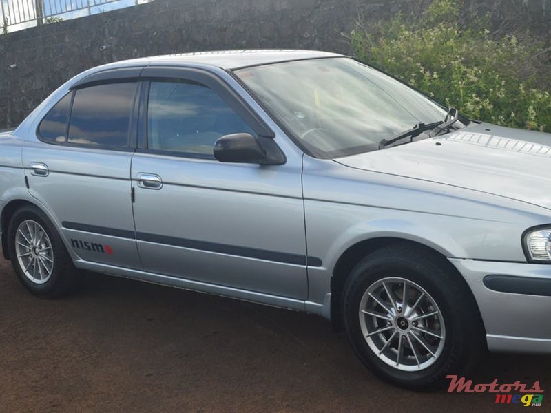 1999' Nissan Sunny photo #2