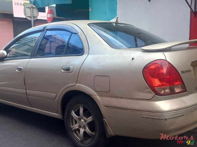 2005' Nissan Sunny photo #7