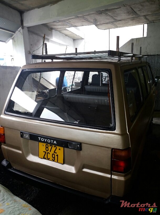 1991' Toyota LiteAce photo #1