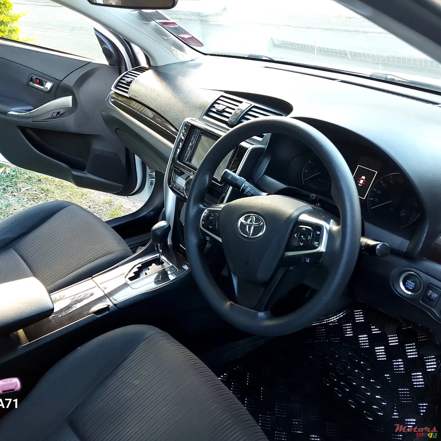 2018' Toyota Allion Dorigine AUTOMATIC photo #2