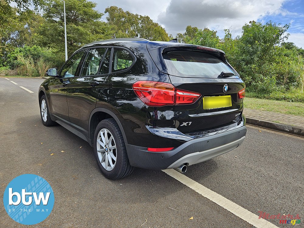 2018' BMW X1 sDRIVE 18i photo #3