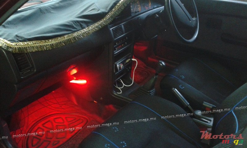 1992' Toyota none photo #3