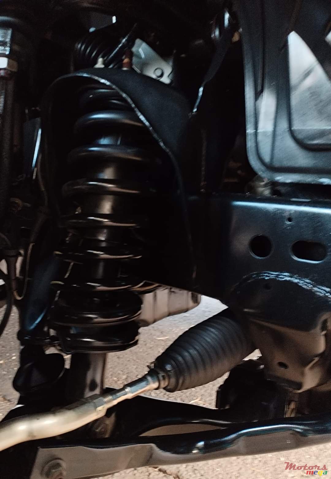 2020' Nissan Navara photo #3