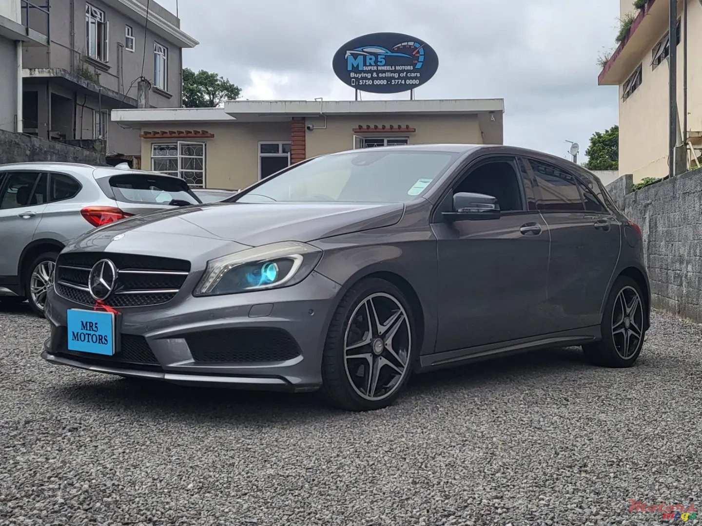 2013' Mercedes-Benz A 180 photo #1