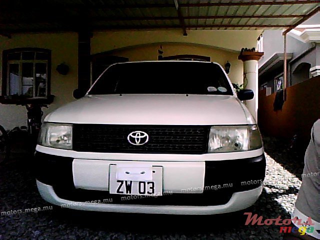 2003' Toyota AUTOVAN PROBOX photo #1