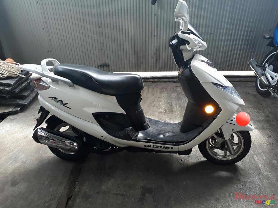 2016' Suzuki photo #1