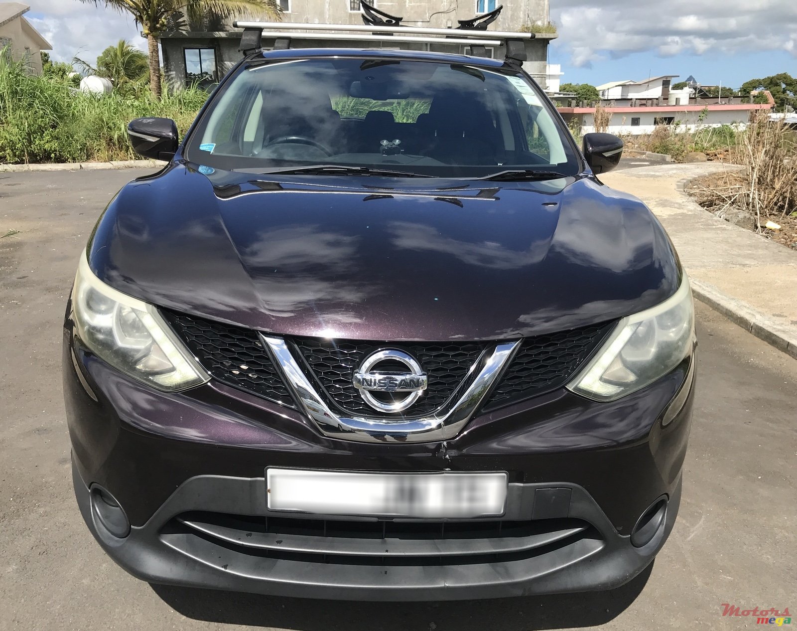 2015' Nissan Qashqai Acenta Multimedia pack photo #1