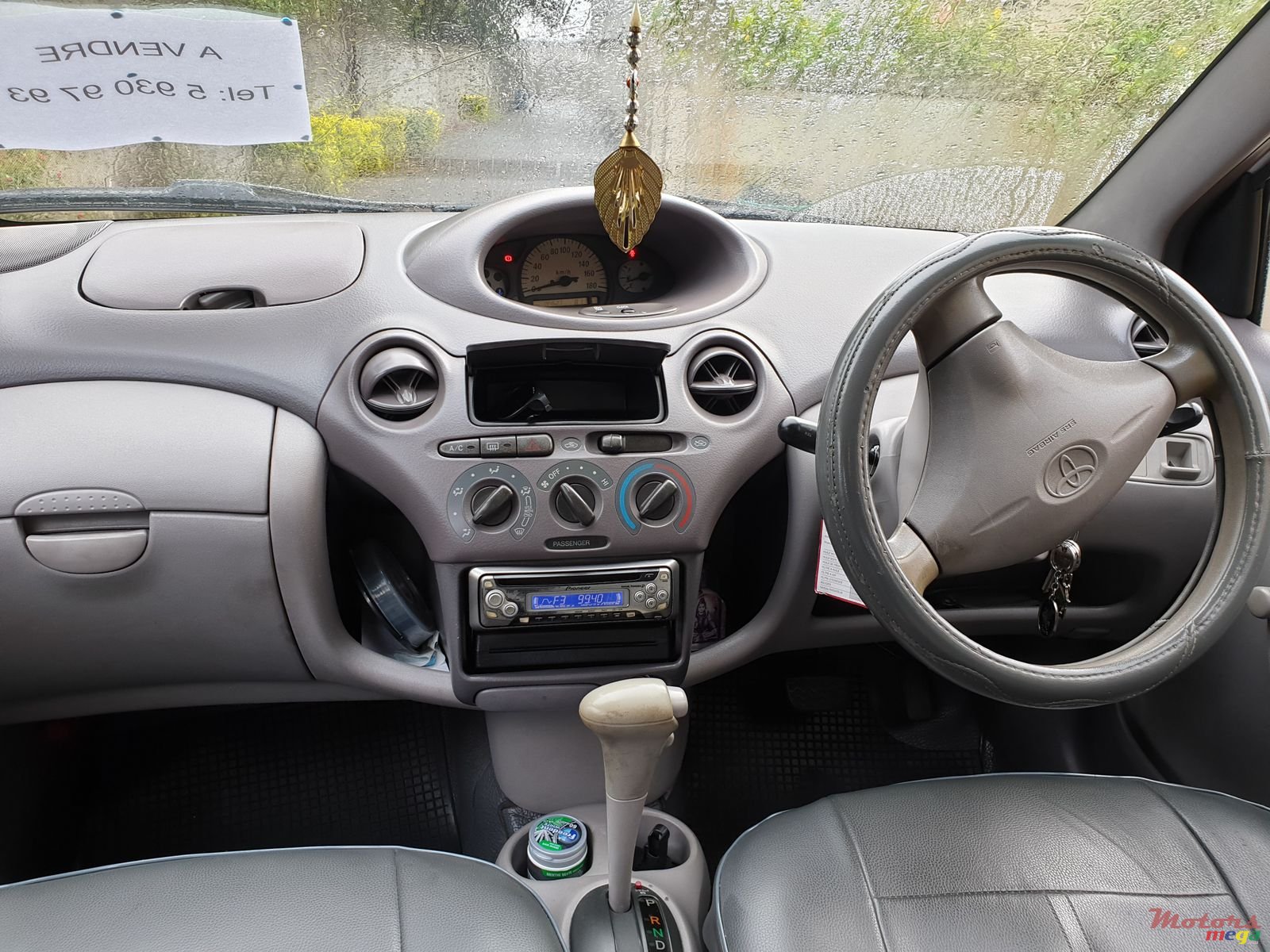 2002' Toyota photo #7