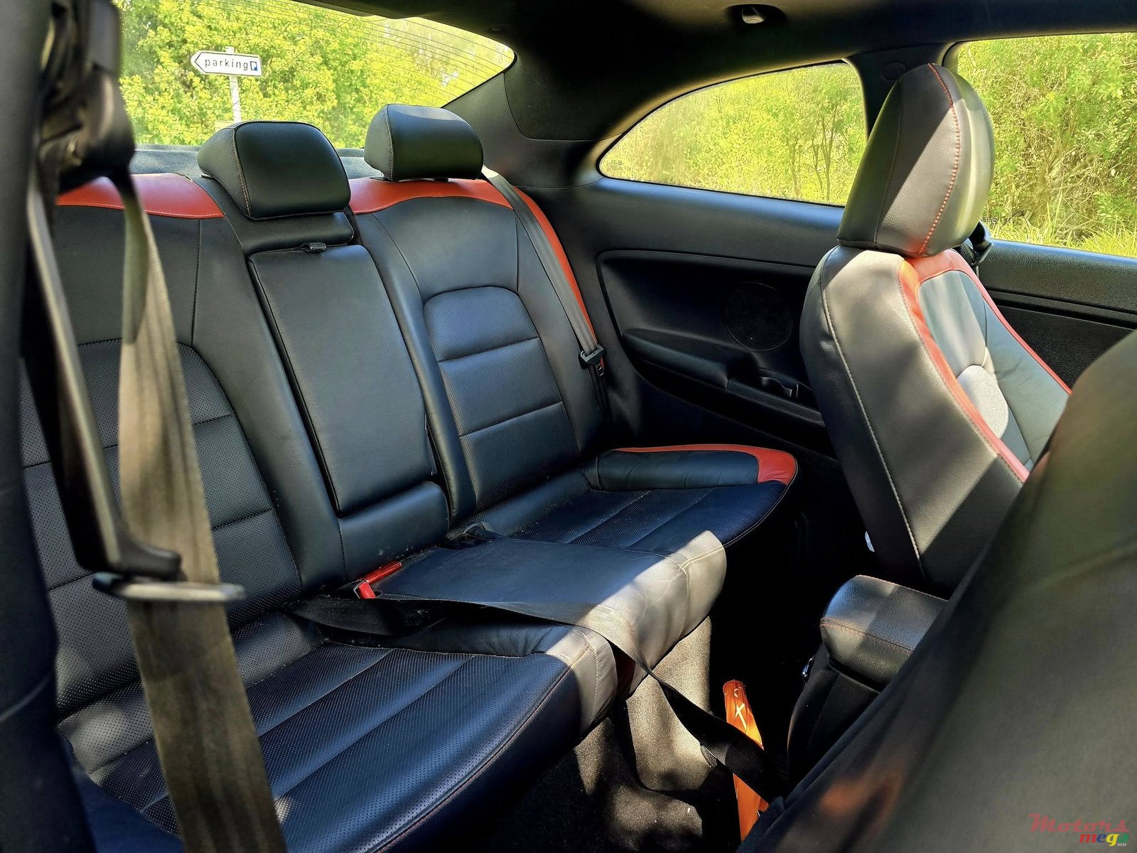 2018' Kia Cerato Coup photo #6