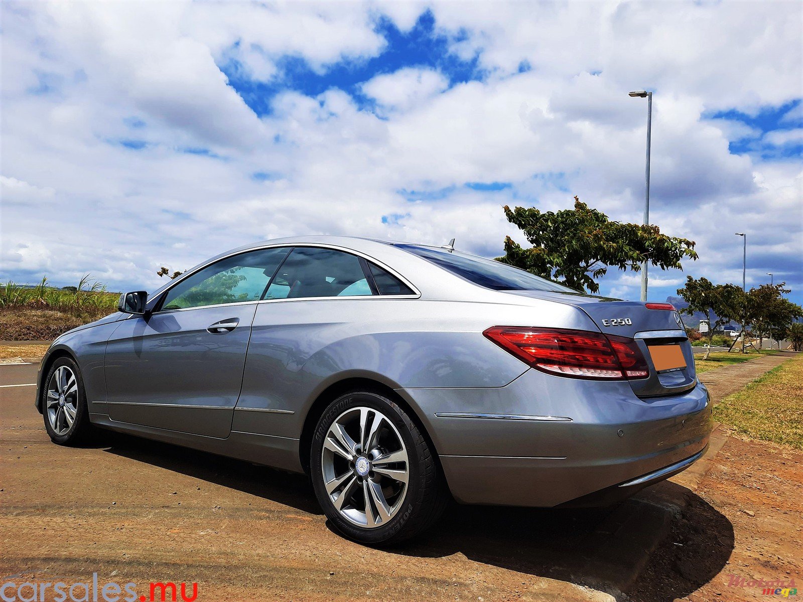 2014' Mercedes-Benz E-Class photo #3