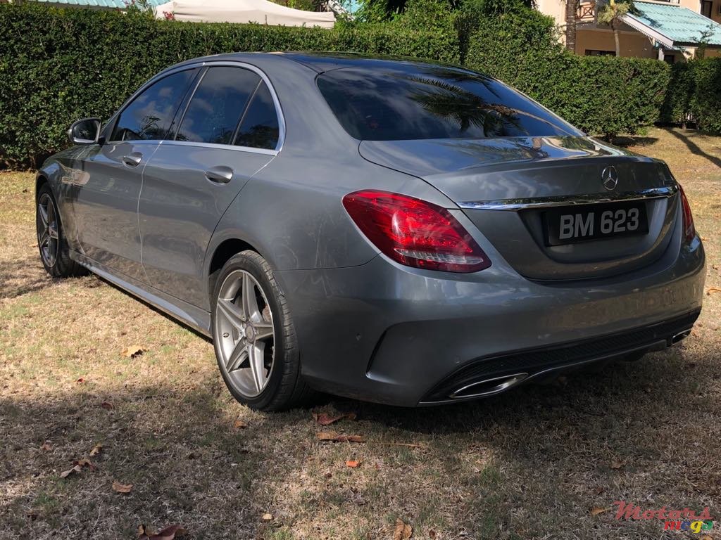 2014' Mercedes-Benz C-Class photo #4