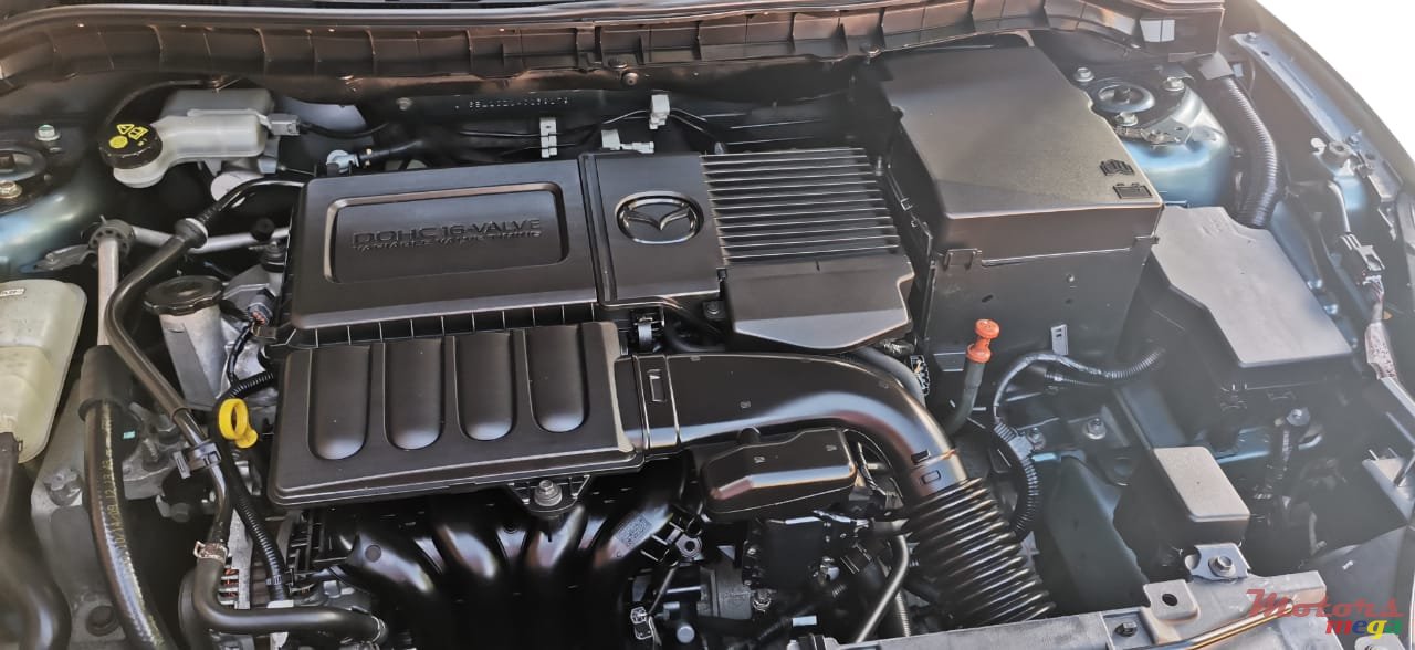 2010' Mazda 3 photo #2